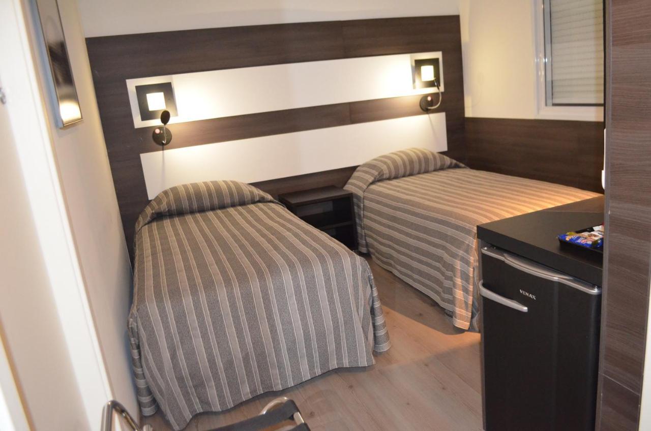 Prix Hotel Passo Fundo Esterno foto